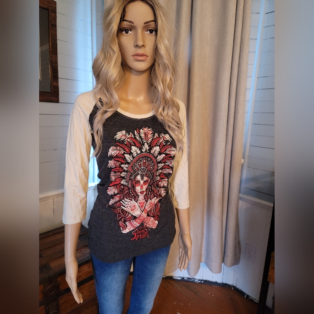 Secret artist 3/4 sleeve small